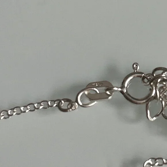 925 Silver Modernist Knot Design Pendant &amp; Chain - Picture 6 of 7